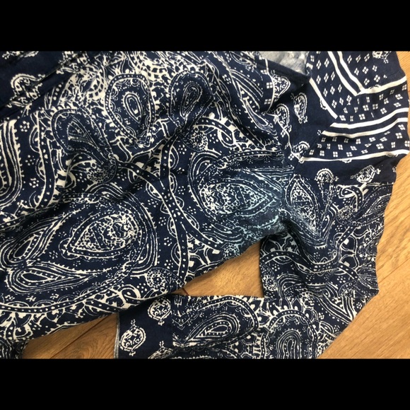 Tularosa Romper - Picture 6 of 6